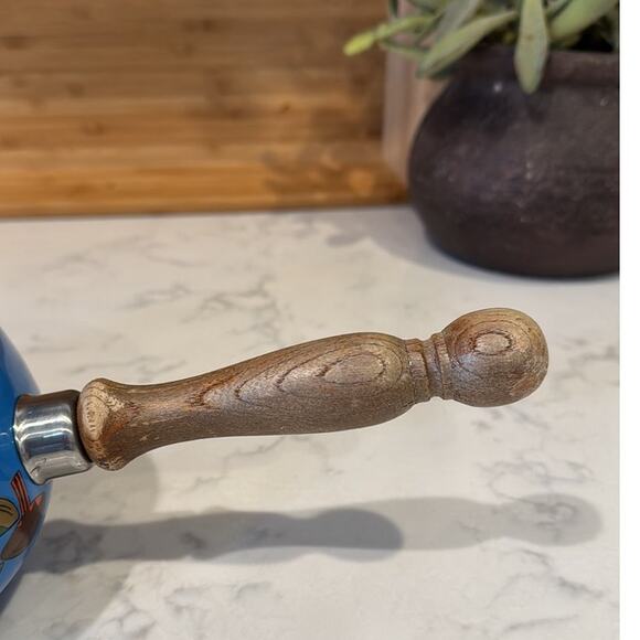 vintage 1970s fondue pot or saucepan with a mushroom design blue - Picture 3 of 9